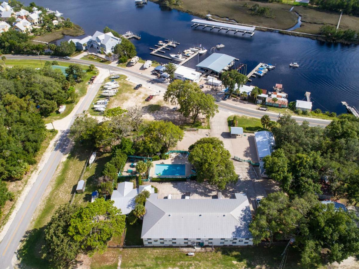 Steinhatchee River Inn And Marina Luaran gambar
